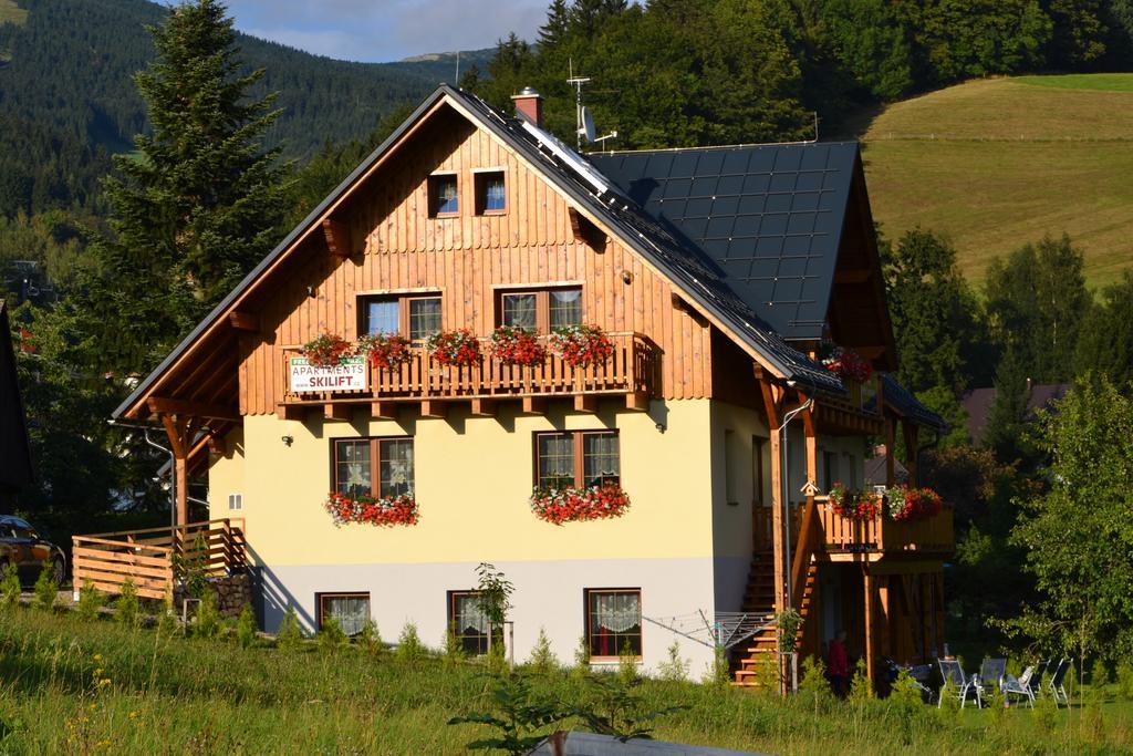 Apartmany Ski Lift ロキトニツェ・ナト・イゼロウ エクステリア 写真
